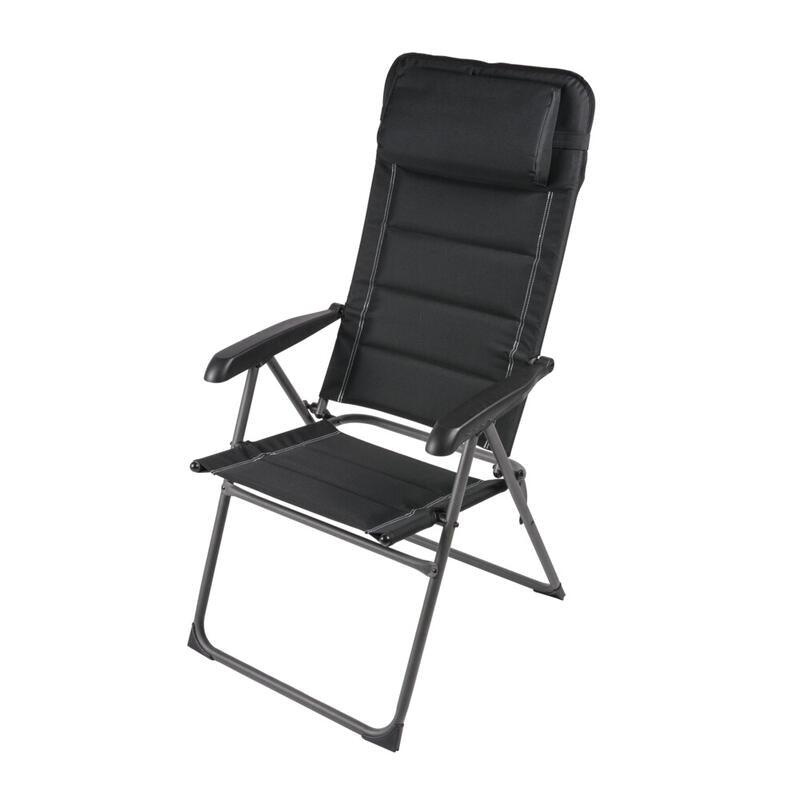 Silla Reclinable Dometic con reposa pies integrado.